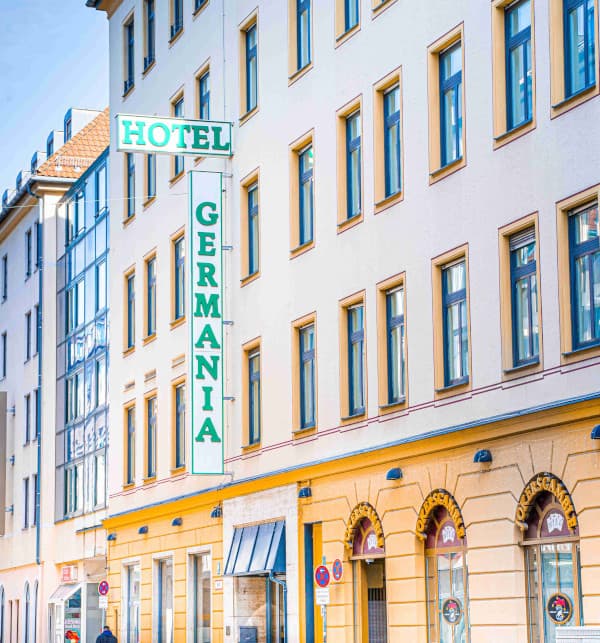 Hotel Germania Gebäude von außen in München